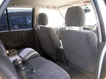 2000 Isuzu Wizard Pictures