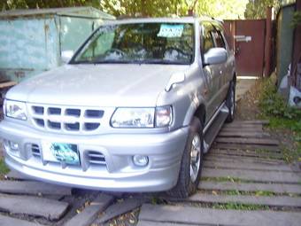 2000 Isuzu Wizard Images