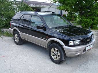 2001 Isuzu Wizard Photos