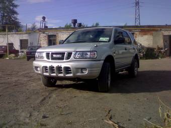 2002 Isuzu Wizard