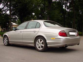 1999 Jaguar S-type Photos