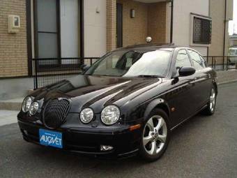 2004 Jaguar S-type Photos