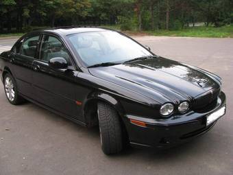 2002 Jaguar X-Type Photos