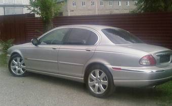 2003 Jaguar X-Type Photos