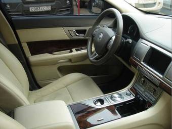 2008 Jaguar XF Pictures
