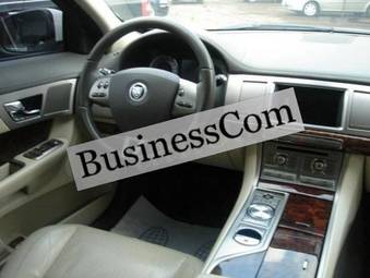 2009 Jaguar XF Photos