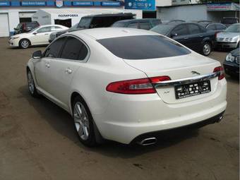 2009 Jaguar XF Pictures