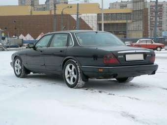 Jaguar XJ