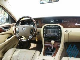 2007 Jaguar XJ Photos