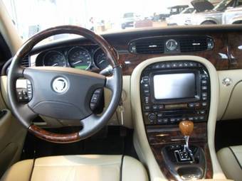 2008 Jaguar XJ Pictures