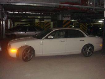 2008 Jaguar XJ Photos