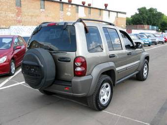 2006 Jeep Cherokee Pictures