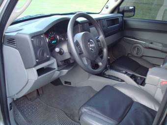 2006 Jeep Commander Pictures