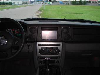 2006 Jeep Commander Pictures