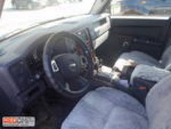 2008 Jeep Commander Photos