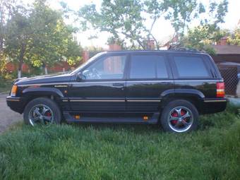 1993 Jeep Grand Cherokee Photos