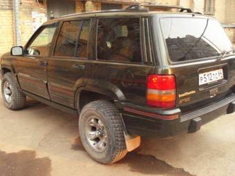 1995 Jeep Grand Cherokee Photos