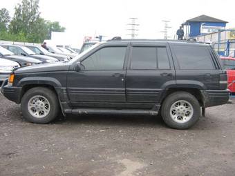 1995 Jeep Grand Cherokee Photos