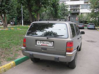 1995 Jeep Grand Cherokee Photos
