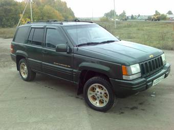 1997 Jeep Grand Cherokee Photos