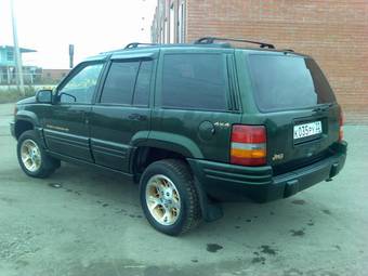 1997 Jeep Grand Cherokee Photos