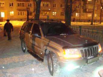 1999 Jeep Grand Cherokee Photos