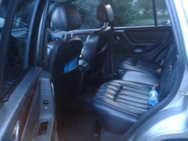 2000 Jeep Grand Cherokee