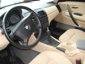 2002 Jeep Grand Cherokee Wallpapers