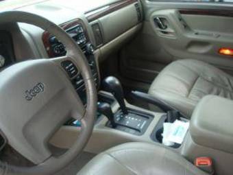 2002 Jeep Grand Cherokee Photos