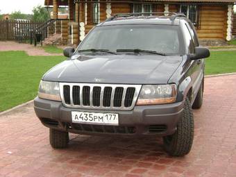 2002 Jeep Grand Cherokee Photos