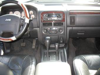 2003 Jeep Grand Cherokee Pictures