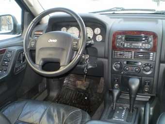 2004 Jeep Grand Cherokee Wallpapers