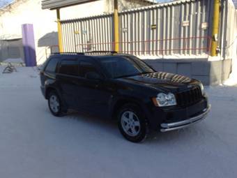 2004 Jeep Grand Cherokee Pictures