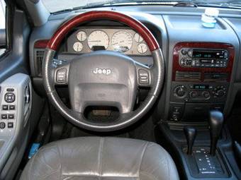 2004 Jeep Grand Cherokee Pictures