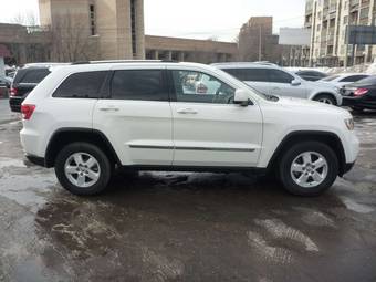 2011 Jeep Grand Cherokee Pictures
