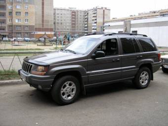 2000 Jeep Grand Cherokee Laredo