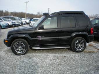 2003 Jeep Liberty Pictures