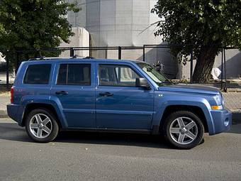 2007 Jeep Liberty Photos