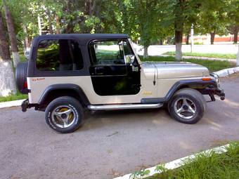 1995 Jeep Wrangler Photos