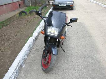 1991 Kawasaki GPX Pictures