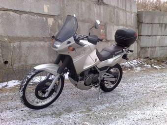 1999 Kawasaki KLE Photos