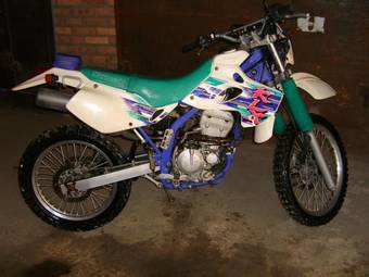 1995 Kawasaki KLX250 Photos