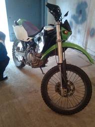 1998 Kawasaki KLX250 Pictures