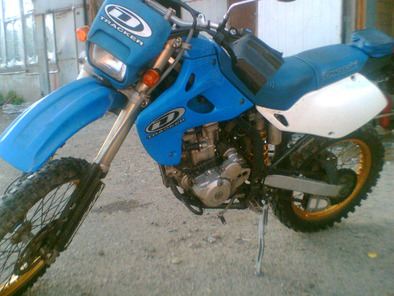 2000 Kawasaki specs, Engine size 0.3