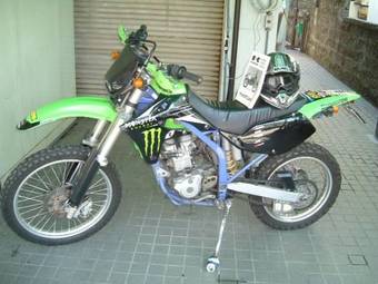 2000 Kawasaki KLX250SR Photos