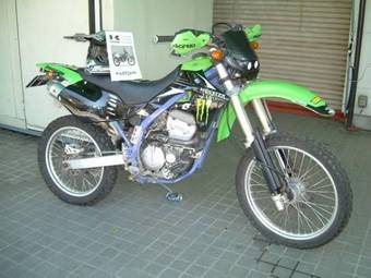 2000 Kawasaki KLX250SR Photos