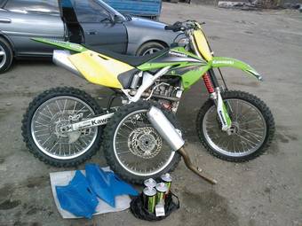 2004 Kawasaki KX250 Pictures