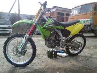 2004 Kawasaki KX250 Photos