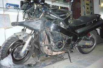 1995 Kawasaki ZRX1100-II Pictures