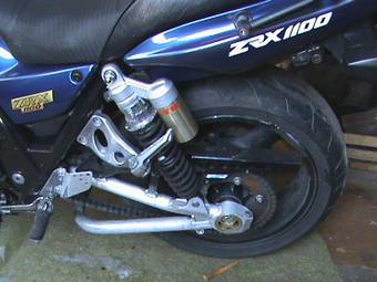2001 Kawasaki ZRX1100 Pictures